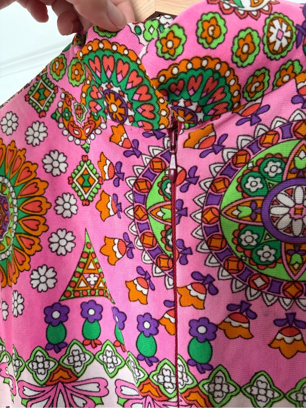 1960s Psychedelic Maxi Dress 🌼 - Picture 5 of 10